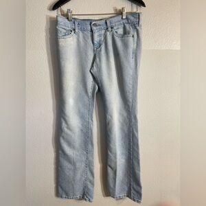 Old Navy light Blue Straight Leg Jeans the diva  Style 4 short